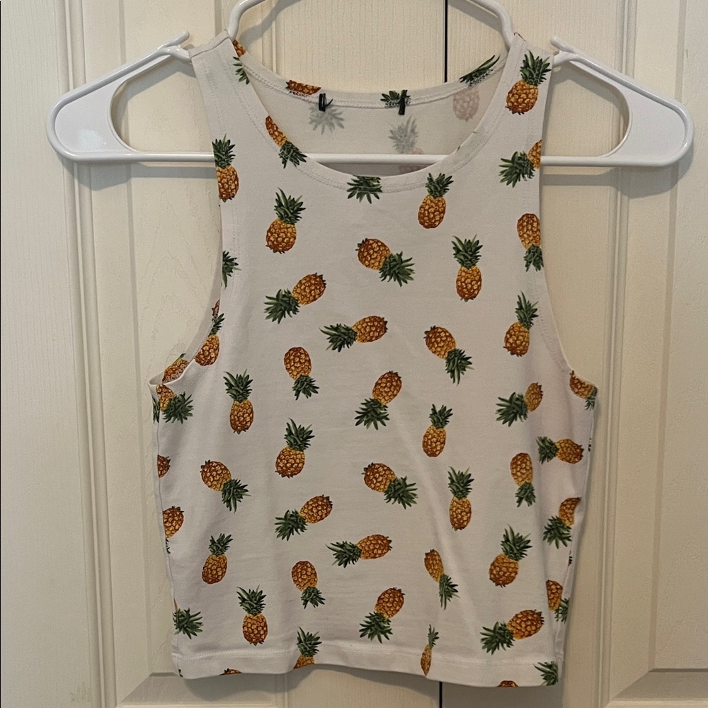 Forever 21 White Pineapple Print Tank Top